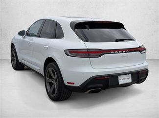 Certified 2025 Porsche Macan video 3