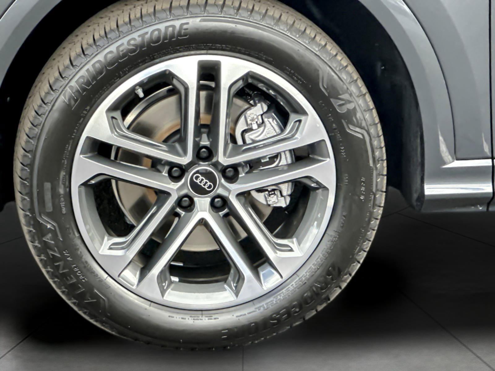 New 2026 Audi Q5 Premium Plus AWD/4WD image 25