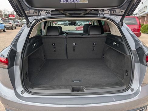 Used 2022 Buick Envision Preferred AWD/4WD image 10