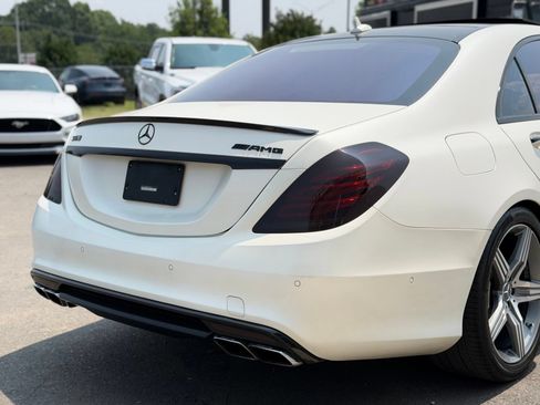 Used 2015 Mercedes-Benz S 63 AMG 4MATIC Sedan image 21