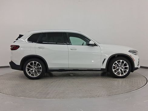 Used 2023 BMW X5 sDrive40i w/ Climate Comfort Package image 8