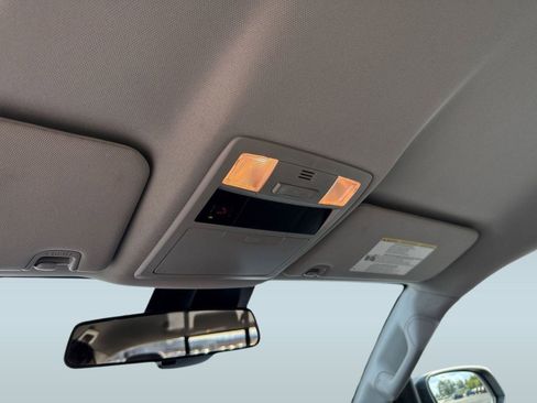 Used 2023 Toyota Tacoma SR image 18