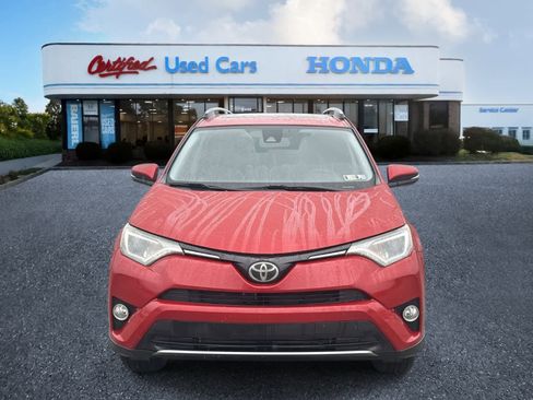 Used 2017 Toyota RAV4 XLE image 8
