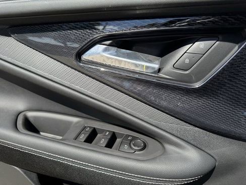 New 2026 Chevrolet Blazer EV LT image 19