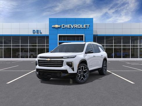 New 2026 Chevrolet Traverse High Country w/ LPO, Floor Liner Package AWD/4WD image 8