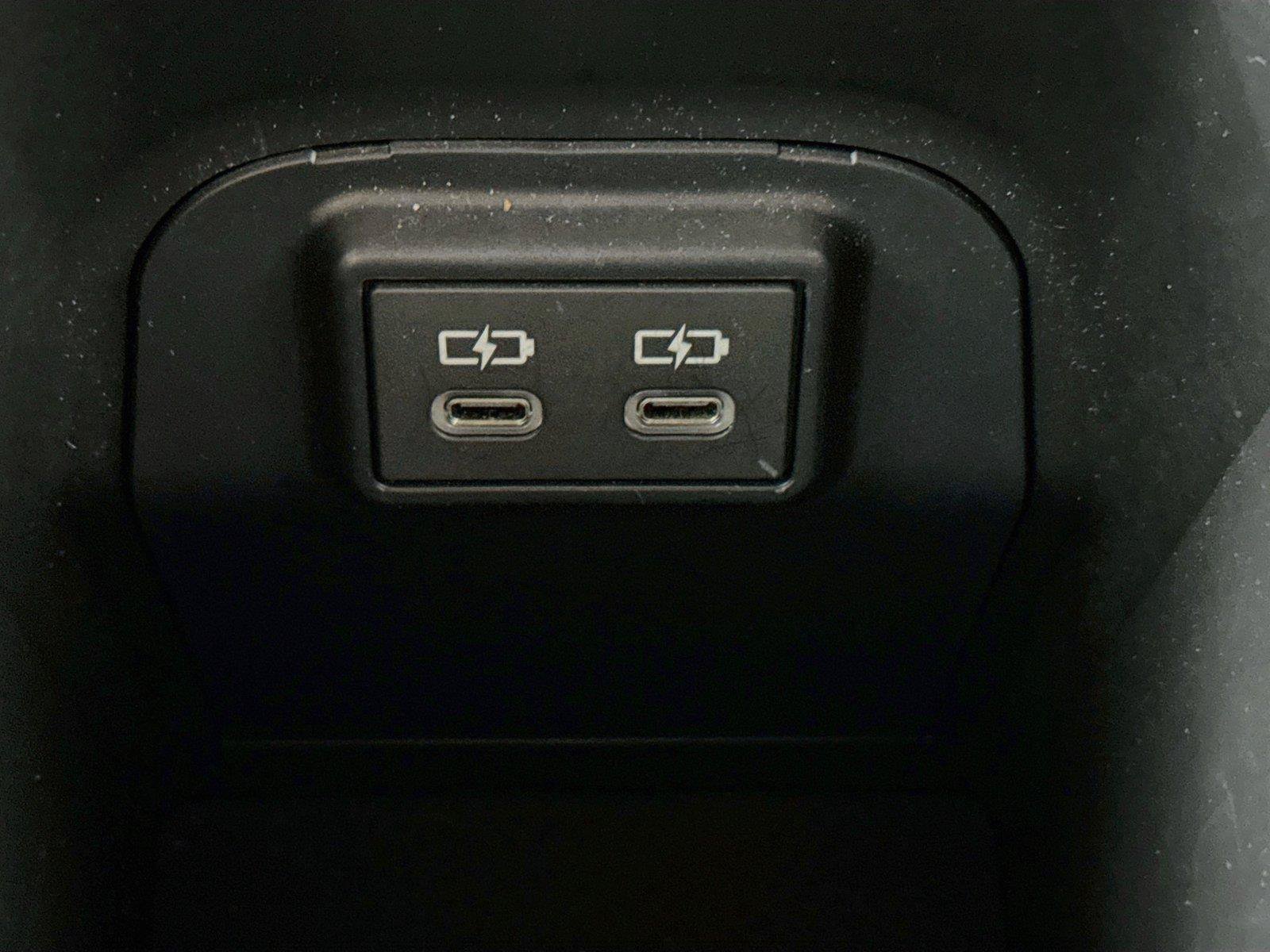 Certified 2025 Toyota RAV4 XLE FWD image 32