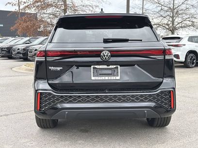 New 2026 Volkswagen Tiguan SE R-Line