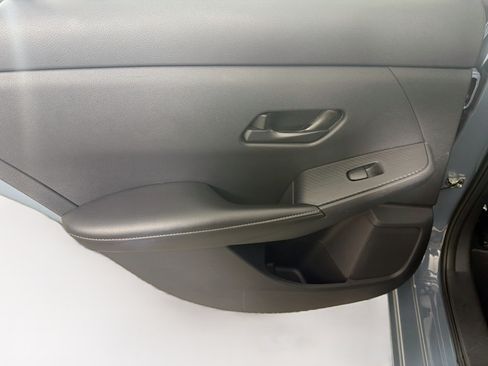 Used 2025 Nissan Sentra SV FWD image 24