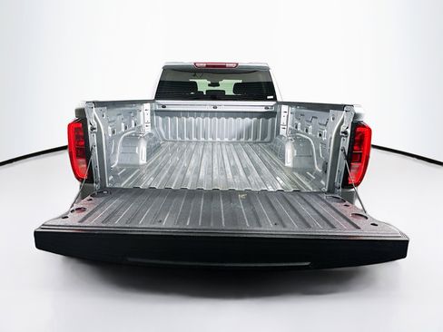 Used 2024 GMC Sierra 1500 Elevation image 27