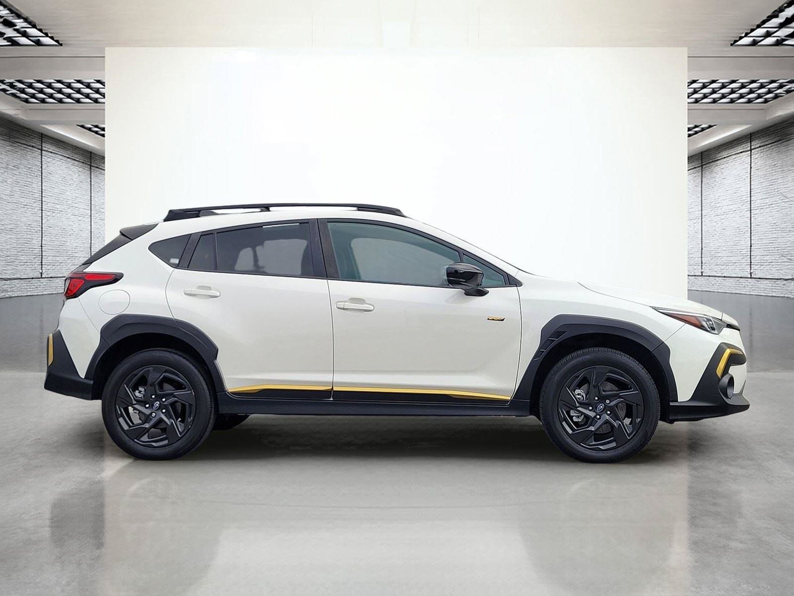 Used 2024 Subaru Crosstrek 2.5i Sport w/ Crosstrek Mirror Package AWD/4WD image 4