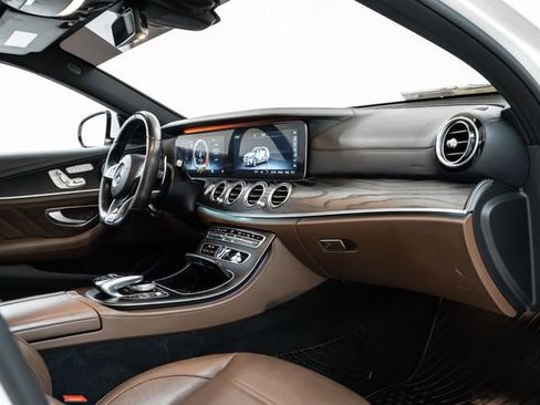 Used 2018 Mercedes-Benz E 63 AMG S image 29
