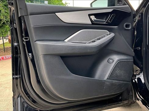 Certified 2023 Acura MDX SH-AWD image 22