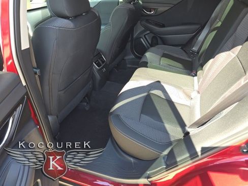 Used 2025 Subaru Outback Premium image 17