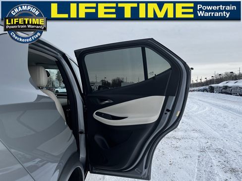 Used 2023 Buick Encore GX Preferred w/ Cold Weather Comfort Package image 31