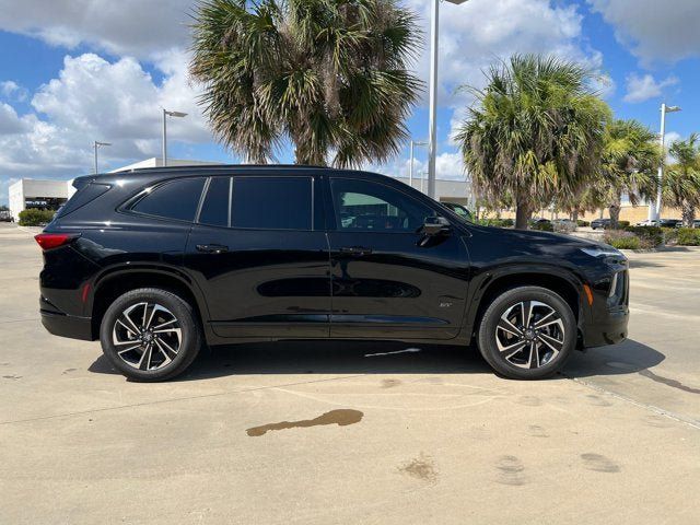 Used 2026 Buick Enclave Sport Touring w/ Power Package FWD image 7