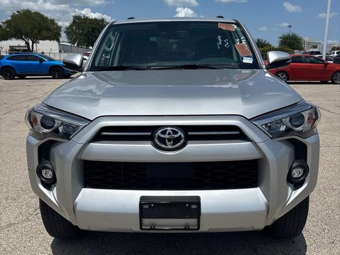 Used 2023 Toyota 4Runner SR5 Premium AWD/4WD image 2