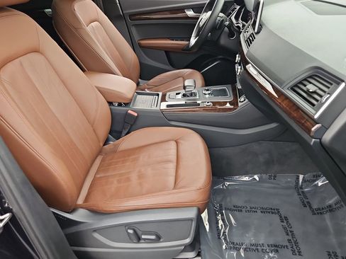 Used 2020 Audi Q5 2.0T Premium Plus w/ Premium Plus Package image 19