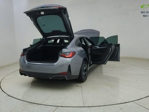 Used 2023 BMW i4 eDrive35 RWD image 81