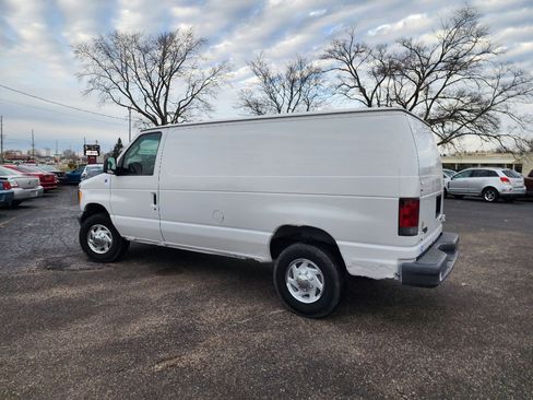 Used 2006 Ford E-350 and Econoline 350 Super Duty image 8