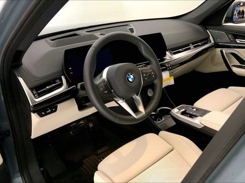 New 2026 BMW X1 xDrive28i w/ Technology Package image 4