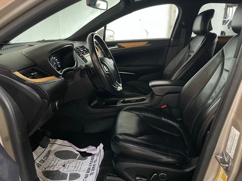 Used 2015 Lincoln MKC FWD w/ Equipment Group 101A Select image 24