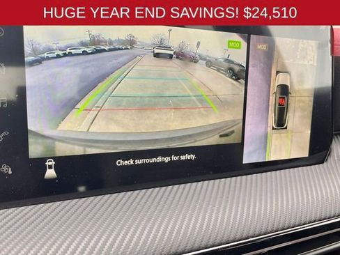 New 2025 Nissan Kicks SR image 21