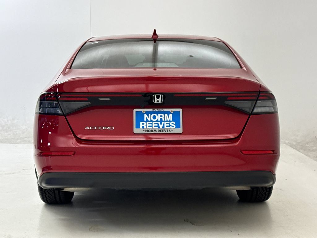 Certified 2023 Honda Accord LX image 8