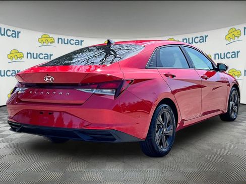 Used 2023 Hyundai Elantra SEL image 6