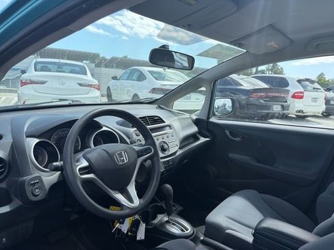 Used 2013 Honda Fit image 3