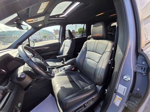 Used 2022 Honda Pilot TrailSport image 19
