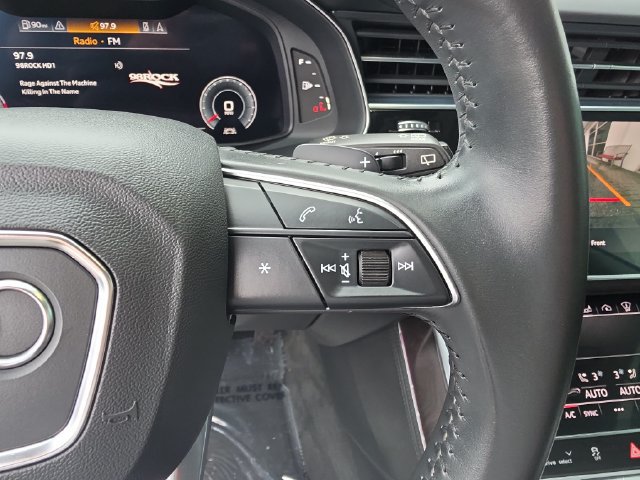 Used 2020 Audi Q8 Prestige AWD/4WD image 25