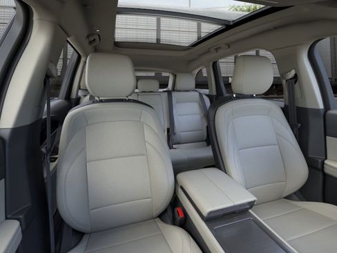 New 2026 Lincoln Nautilus Premier w/ Equipment Group 102A image 10