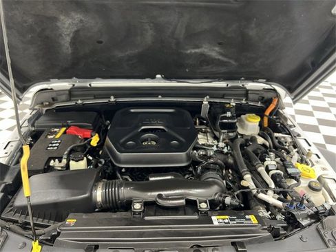 Used 2023 Jeep Wrangler Unlimited image 26