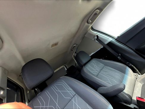 Used 2019 Chevrolet Trax LT image 29