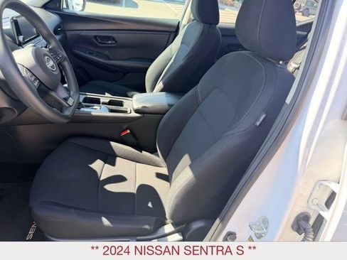 Used 2024 Nissan Sentra S FWD image 14