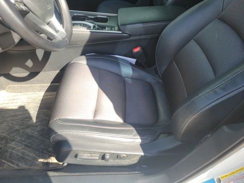 Used 2018 Honda Accord Sport image 10