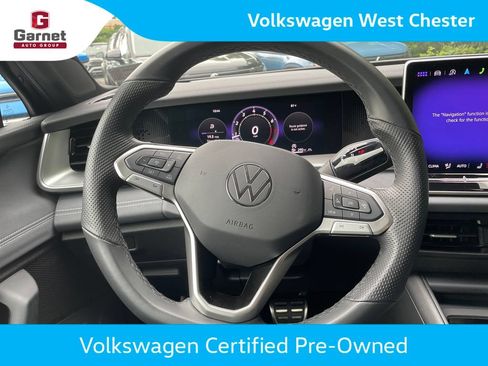 Certified 2025 Volkswagen Tiguan SE R-Line AWD/4WD image 21