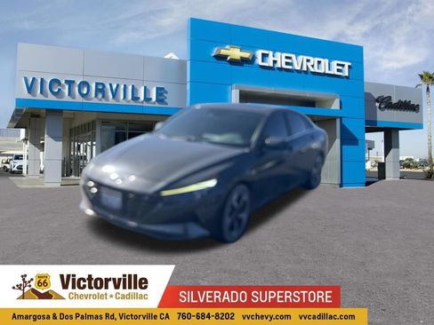 Used 2023 Hyundai Elantra Limited FWD image 1