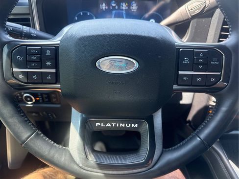 Used 2025 Ford F350 Platinum AWD/4WD image 18