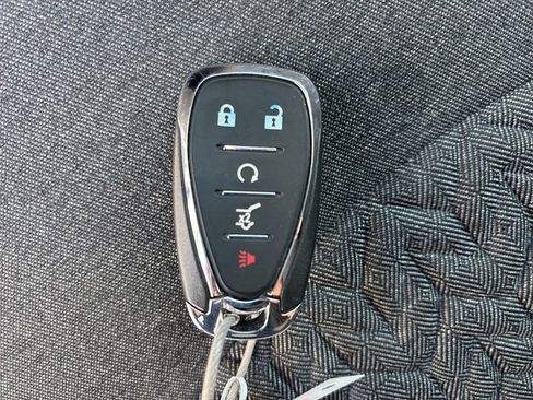 Used 2024 Chevrolet Equinox LT image 20