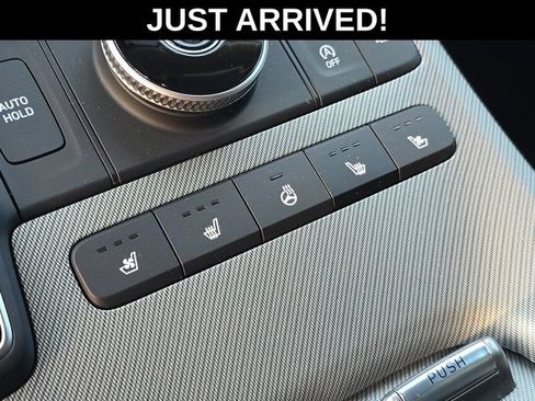 Used 2023 Hyundai Palisade SEL w/ Premium Package FWD image 23