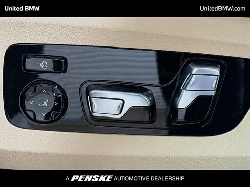 Used 2022 BMW X5 sDrive40i w/ Luxury Seating Package image 4