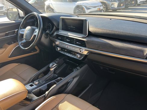 Used 2022 Kia Telluride SX image 13