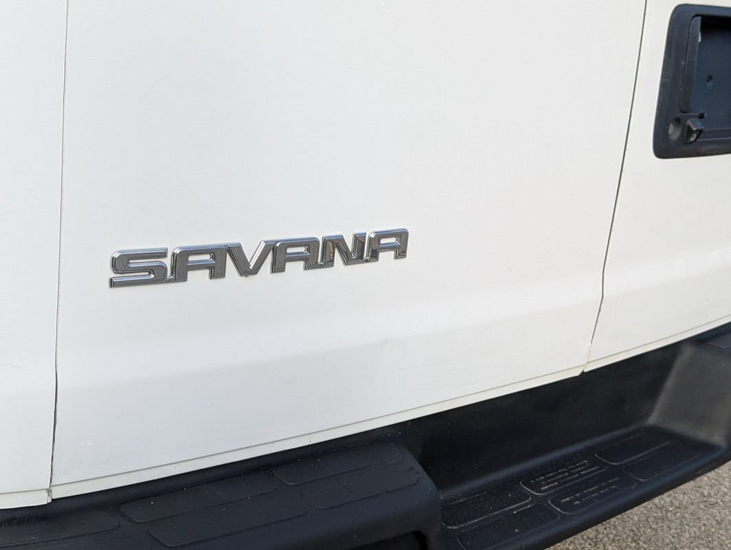 Used 2019 GMC Savana 2500 w/ Driver Convenience Package RWD image 17