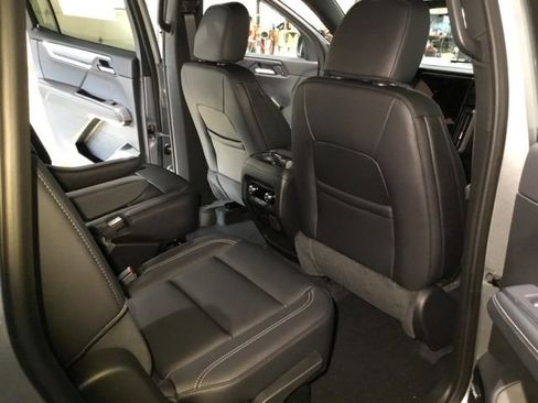 New 2026 GMC Acadia Elevation image 51