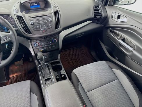 Used 2018 Ford Escape SE image 28