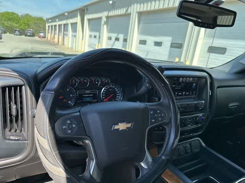 Used 2017 Chevrolet Silverado 1500 LTZ image 8