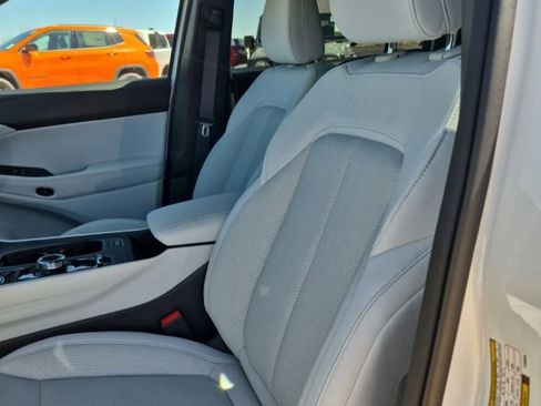 New 2026 Jeep Cherokee Laredo AWD/4WD image 22