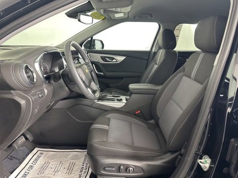 New 2025 Chevrolet Blazer LT w/ Convenience Package image 19