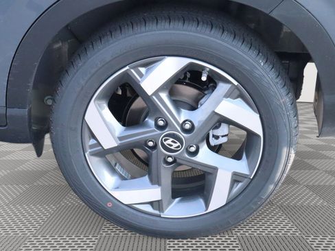 New 2026 Hyundai Venue SEL image 5